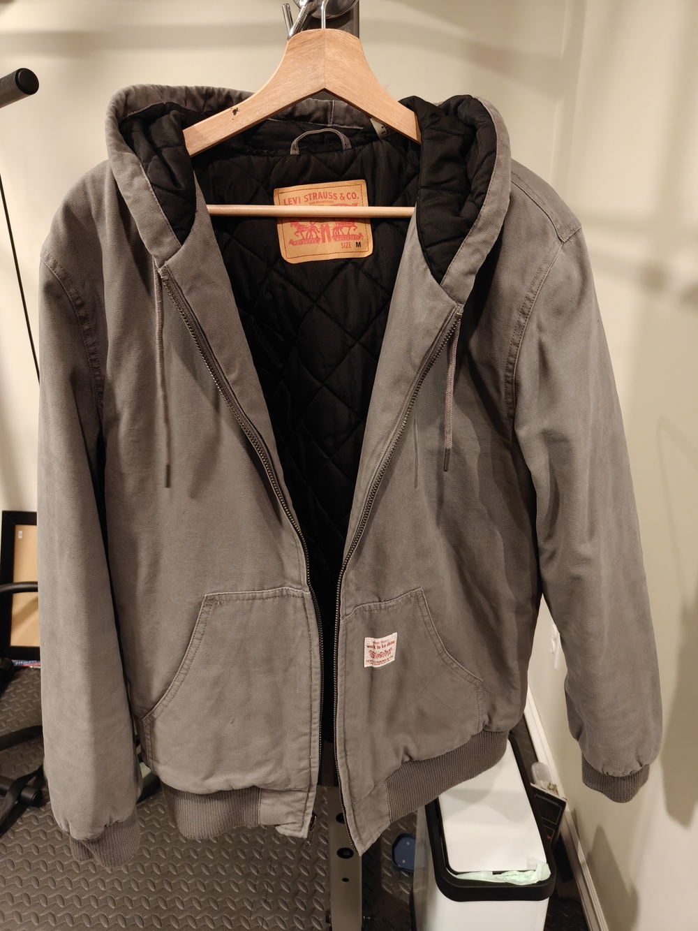 Levi's Men's Gray Quilted-Lined Hooded Jacket